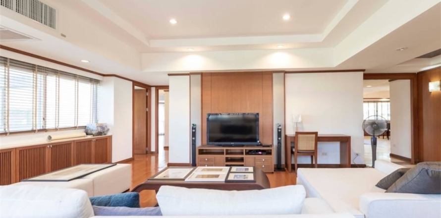 Condo à Bangkok, Thaïlande, 4 chambres № 186285