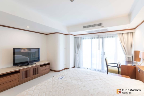 Condo à Bangkok, Thaïlande, 4 chambres № 186285 - photo 3