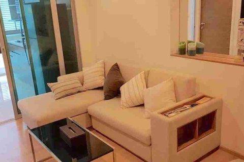 Condo in Bangkok, Thailand, 1 bedroom № 183446 - photo 1