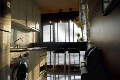 Condo in Bangkok, Thailand, 1 bedroom № 183449 - photo 5