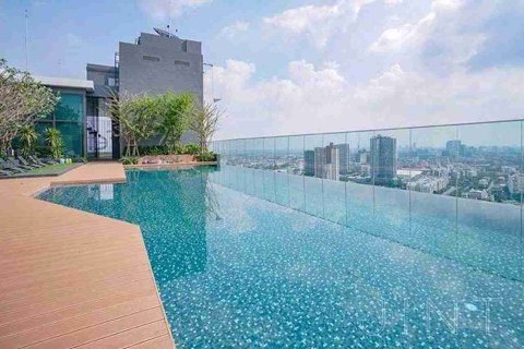 Condo in Bangkok, Thailand, 1 bedroom № 183450 - photo 2