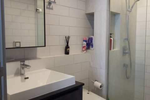 Studio in the Condo in Chatuchak, Bangkok, Thailand  № 164206 - photo 5