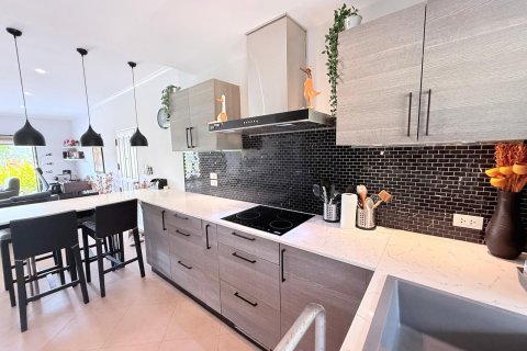 Condo à Cha-am, Thaïlande, 2 chambres  № 164203 - photo 5