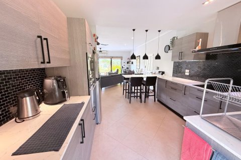 Condo à Cha-am, Thaïlande, 2 chambres  № 164203 - photo 6