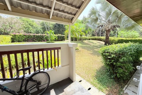 Condo à Cha-am, Thaïlande, 2 chambres  № 164203 - photo 17