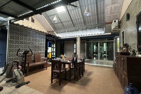 Land in Udon Thani, Thailand 6400 sq.m. № 164201 - photo 2