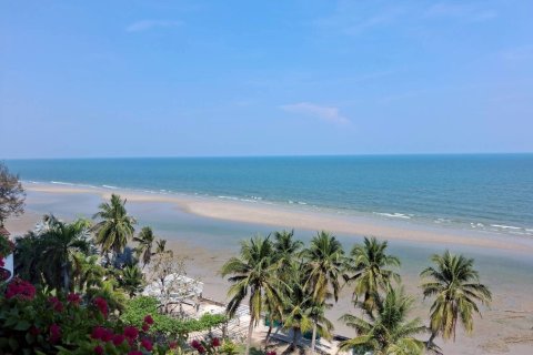 Condo à Hua Hin, Thaïlande, 3 chambres № 164204 - photo 10