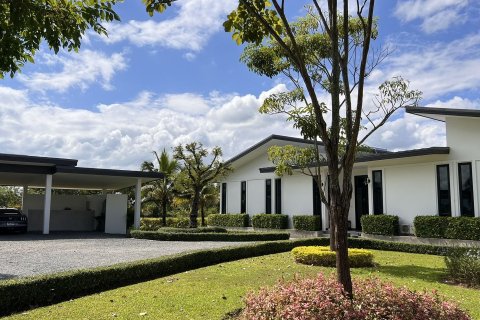 Дом в Чиангмае, Таиланд с 5 спальнями  № 158593 - фото 3