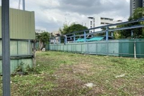 Land in Watthana, Bangkok, Thailand 764 sq.m. № 158590 - photo 8