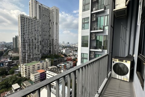 Студия в кондо в Пхая Тая, Бангкок, Таиланд № 158589 - фото 13