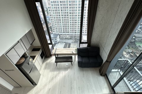 Студия в кондо в Пхая Тая, Бангкок, Таиланд № 158589 - фото 3