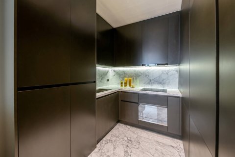 Condo in Bangkok, Thailand, 2 bedrooms  № 180792 - photo 9