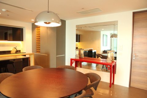 Condo in Bangkok, Thailand, 3 bedrooms  № 180791 - photo 3