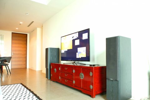 Condo in Bangkok, Thailand, 3 bedrooms  № 180791 - photo 5