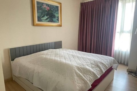 Студия в кондо в Кхлонг Сане, Бангкок, Таиланд № 171087 - фото 2