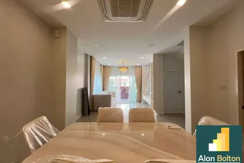 Casa de 3 dormitorios en Pattaya, Tailandia № 211392 - foto 6