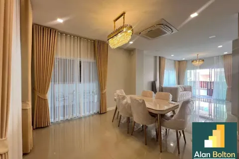 Casa de 3 dormitorios en Pattaya, Tailandia № 211392 - foto 8