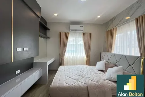 Casa de 3 dormitorios en Pattaya, Tailandia № 211392 - foto 16