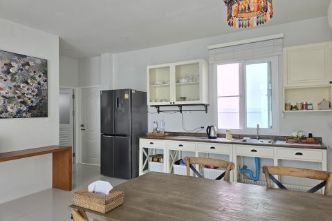 House in Phuket, Thailand 3 bedrooms № 160611 - photo 6