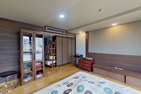 Duplex à Watthana, Bangkok, Thaïlande 3 chambres № 160610 - photo 14