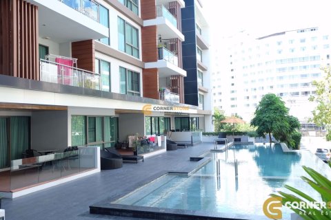 Studio dans le Condo à Chonburi, Thaïlande  № 178927 - photo 25