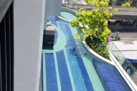 Студия в кондо в Хуай Кванге, Бангкок, Таиланд № 135787 - фото 10