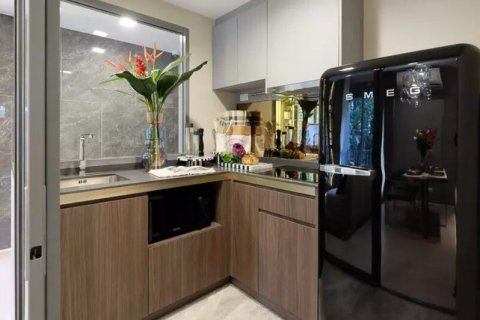 Condo à Watthana, Bangkok, Thaïlande, 2 chambres  № 140400 - photo 5