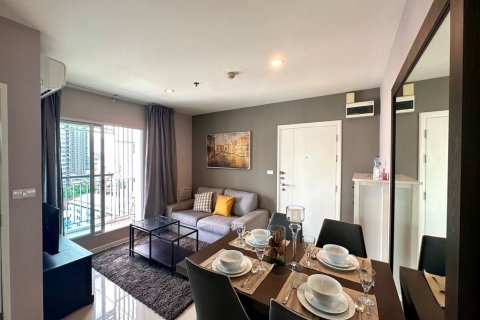 Кондоминиум с 2 спальнями в Клонг Тоэй, Бангкок, Таиланд № 140406 - фото 4