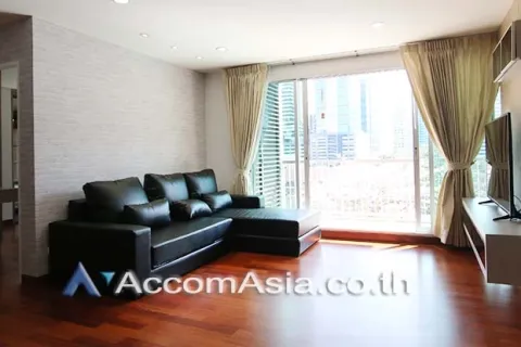 Condo in Watthana, Bangkok, Thailand, 3 bedrooms  № 215337