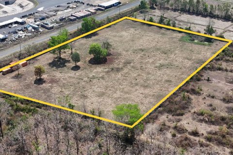 Terrain à Buriram, Thaïlande 16000 m2 № 169158 - photo 2