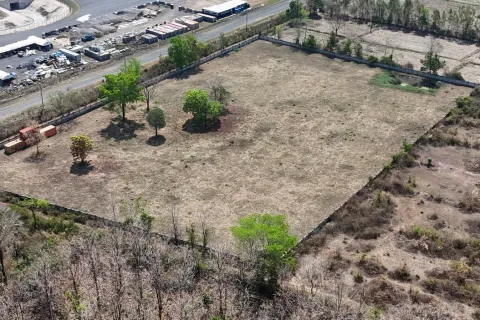Terrain à Buriram, Thaïlande 16000 m2 № 169158 - photo 5
