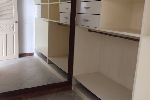 Villa in Pattaya, Thailand 4 bedrooms № 169160 - photo 21