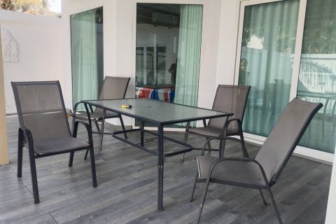 Villa in Pattaya, Thailand 4 bedrooms № 169160 - photo 29