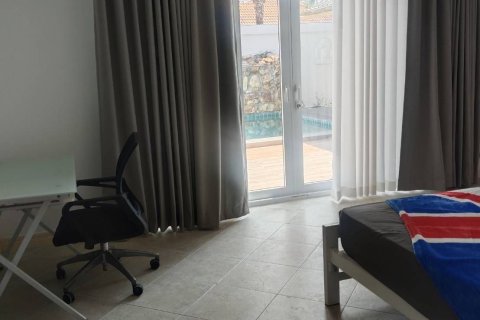 Villa in Pattaya, Thailand 4 bedrooms № 169160 - photo 7