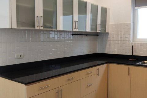 Villa in Pattaya, Thailand 4 bedrooms № 169160 - photo 18