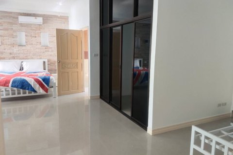 Villa in Pattaya, Thailand 4 bedrooms № 169160 - photo 10