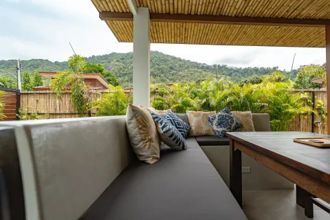 Villa in Surat Thani, Thailand 2 bedrooms № 169157 - photo 7