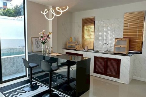 Villa in Phuket, Thailand 5 bedrooms № 169159 - photo 4