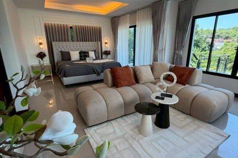 Villa in Phuket, Thailand 5 bedrooms № 169159 - photo 11