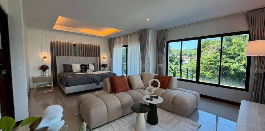 Villa in Phuket, Thailand 5 bedrooms № 169159