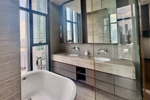 Condo à Bang Rak, Bangkok, Thaïlande, 2 chambres № 169131 - photo 9