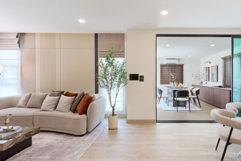 Вилла в Чиангмае, Таиланд с 4 спальнями № 169133 - фото 9