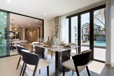 Вилла в Чиангмае, Таиланд с 4 спальнями № 169133 - фото 16