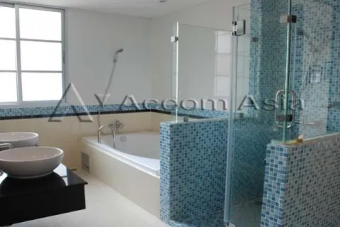 Condo in Khlong Toei, Bangkok, Thailand, 3 bedrooms  № 215296 - photo 6