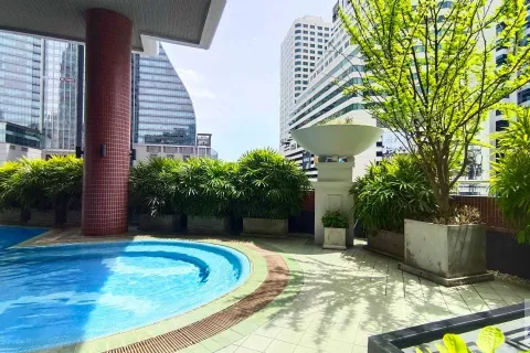 Condo in Khlong Toei, Bangkok, Thailand, 3 bedrooms  № 215296 - photo 22