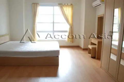 Condo in Khlong Toei, Bangkok, Thailand, 3 bedrooms  № 215296 - photo 8