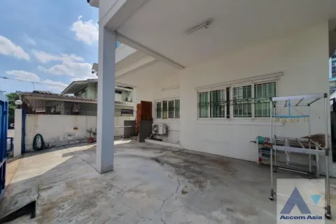 Haus in Watthana, Bangkok, Thailand 4 Schlafzimmer № 215297 - Foto 21