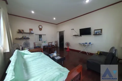 Haus in Watthana, Bangkok, Thailand 4 Schlafzimmer № 215297 - Foto 5