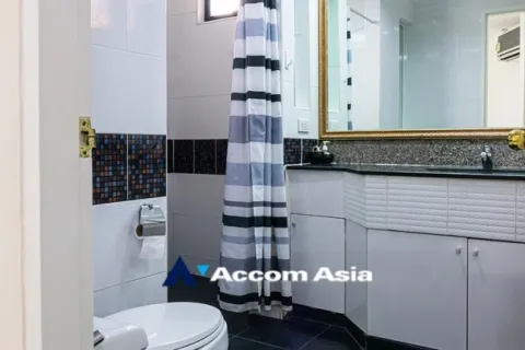Condo in Khlong Toei, Bangkok, Thailand, 3 bedrooms  № 215300 - photo 14