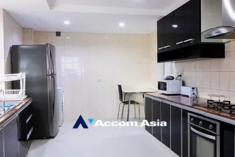 Condo in Khlong Toei, Bangkok, Thailand, 3 bedrooms  № 215300 - photo 9